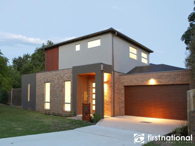 12 Church Street, Berwick VIC 3806