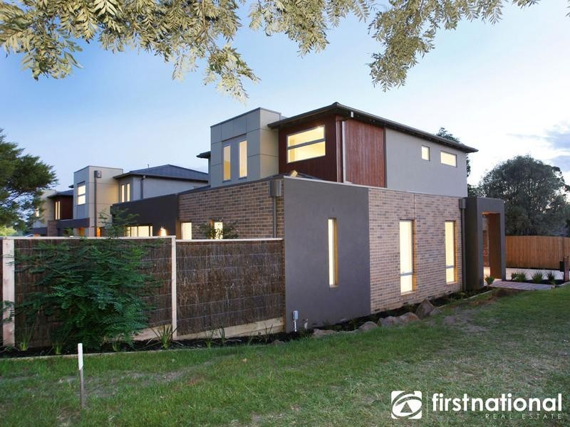 12 Church Street, Berwick VIC 3806