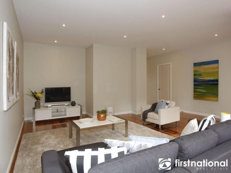 10A Palmerston Street, Berwick VIC 3806