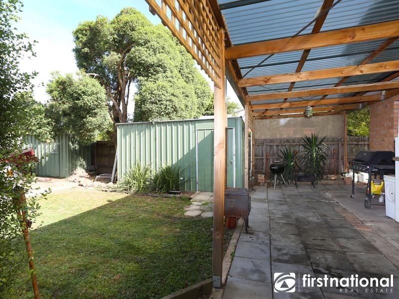 4/7 Manuka Road, Berwick VIC 3806