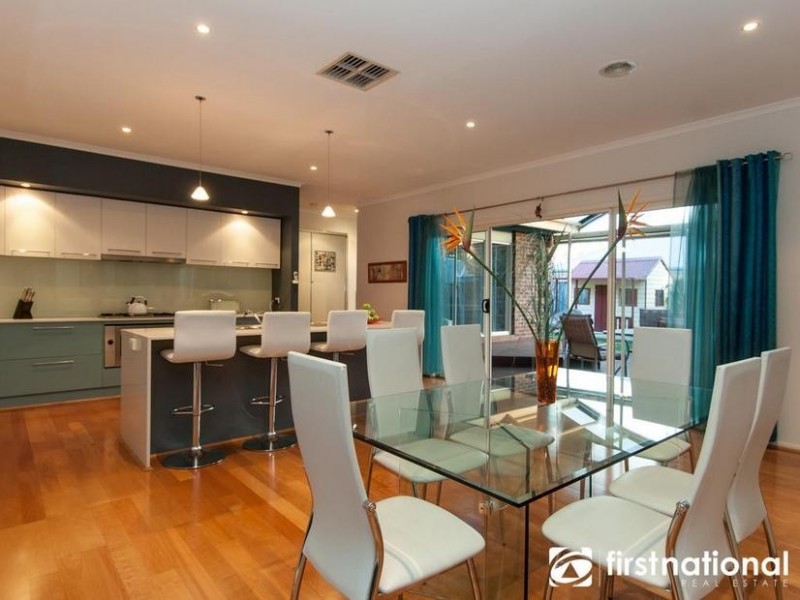 2 Bron-Y-Aur Close, Berwick VIC 3806