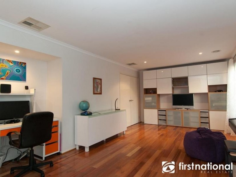 2 Bron-Y-Aur Close, Berwick VIC 3806