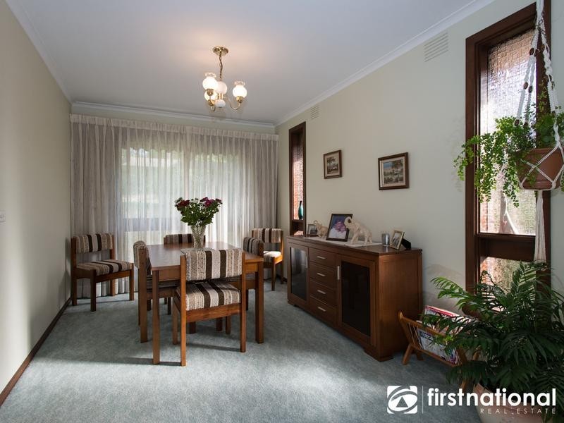 26 Outlook Drive, Berwick VIC 3806