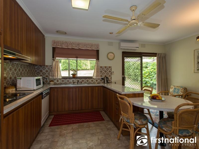 26 Outlook Drive, Berwick VIC 3806