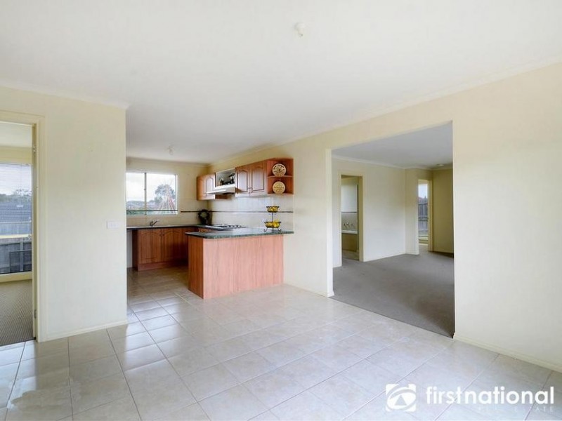 9 Torre Road, Pakenham VIC 3810