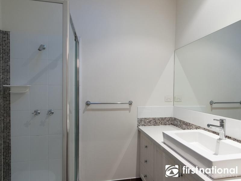 66 Fairholme Boulevard, Berwick VIC 3806