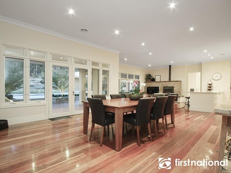 10 Connassidy Close, Beaconsfield VIC 3807