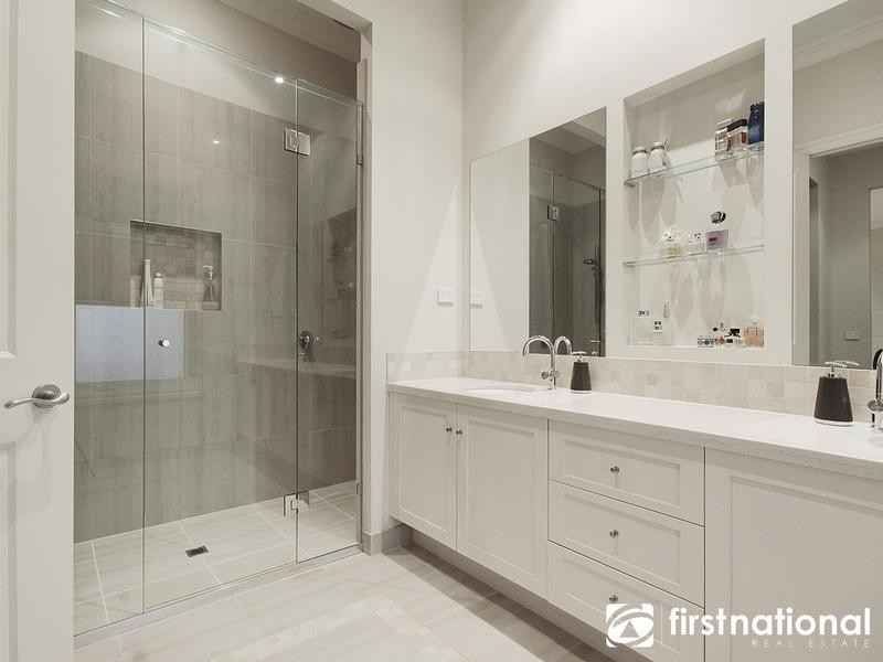 10 Connassidy Close, Beaconsfield VIC 3807