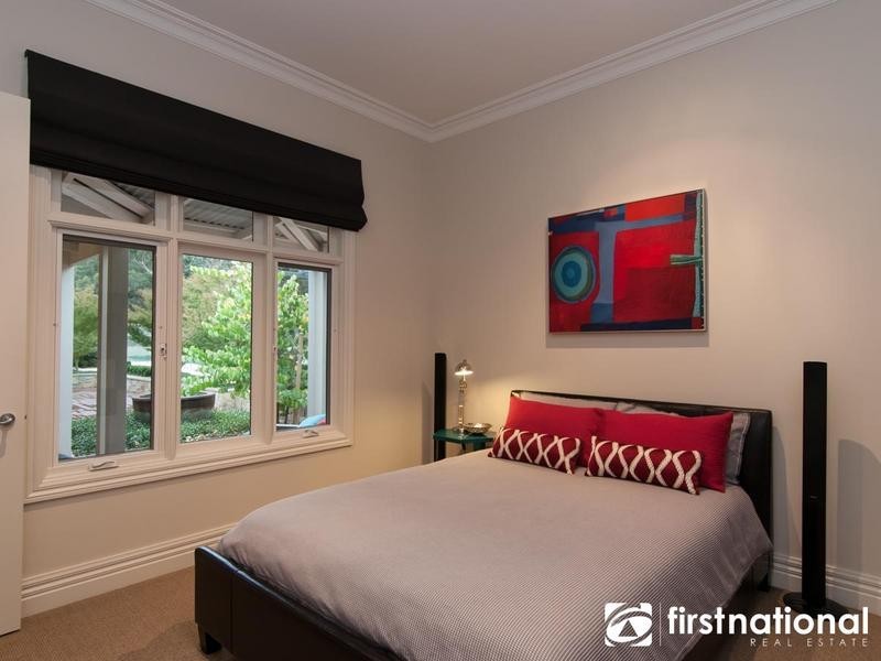 10 Connassidy Close, Beaconsfield VIC 3807