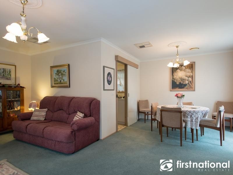 8 Ashfield Drive, Berwick VIC 3806