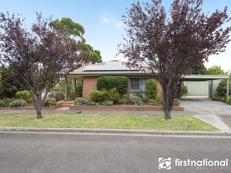 8 Ashfield Drive, Berwick VIC 3806