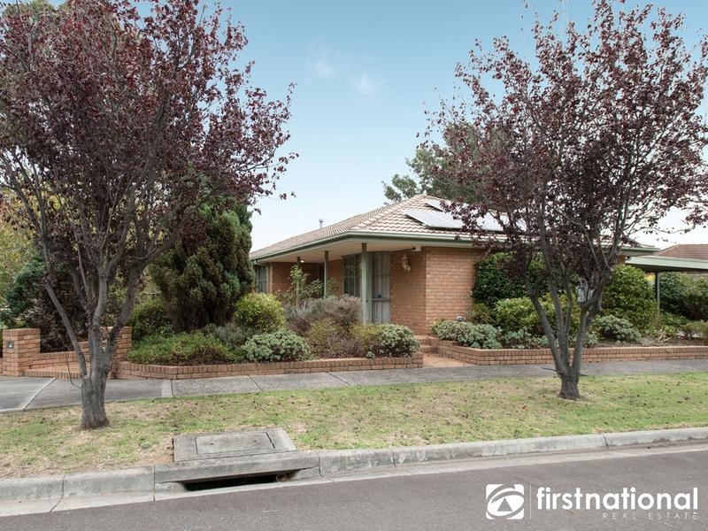 8 Ashfield Drive, Berwick VIC 3806