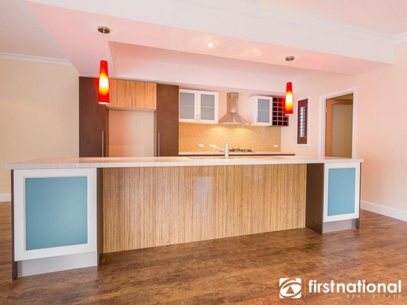 6 Ascent Drive, Cranbourne North VIC 3977