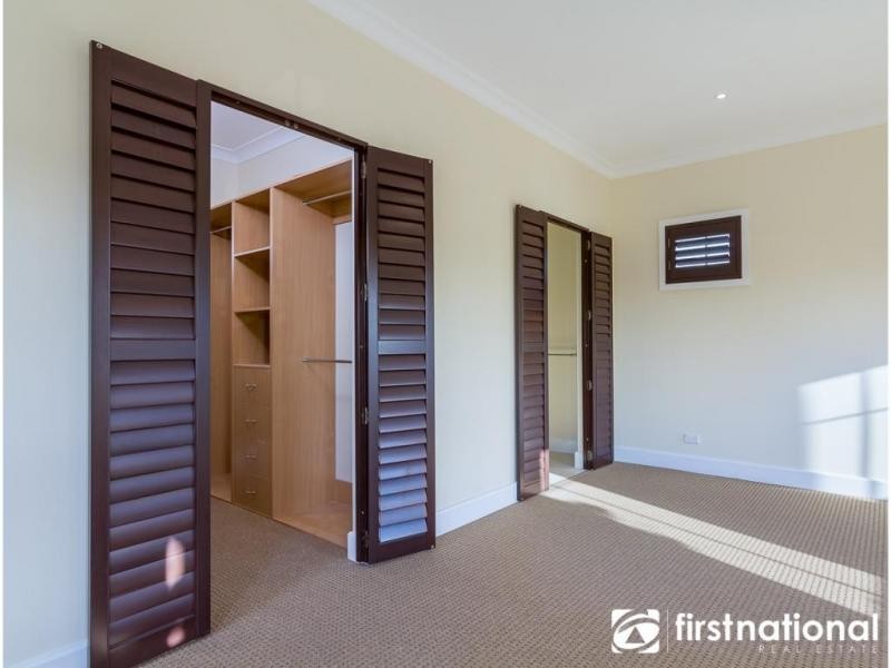 6 Ascent Drive, Cranbourne North VIC 3977