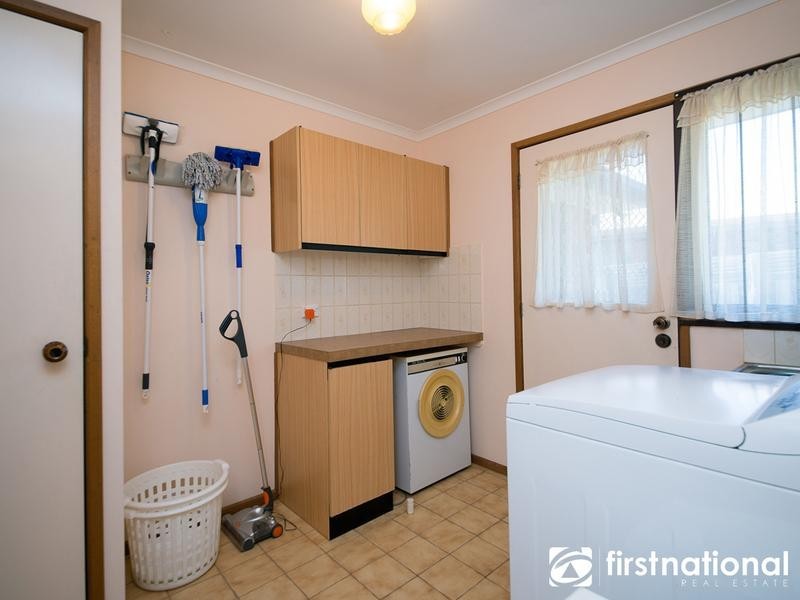 6 Ravensthorpe Crescent, Narre Warren VIC 3805