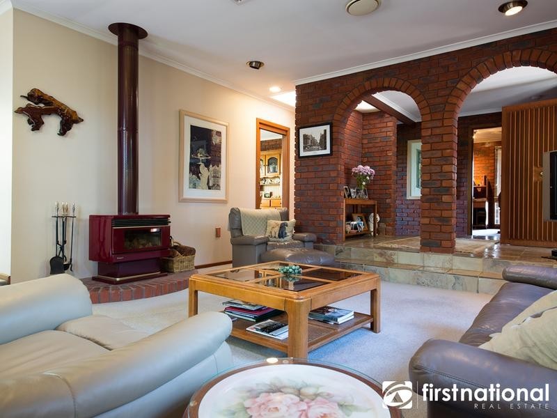 34 Malanie Close, Narre Warren North VIC 3804