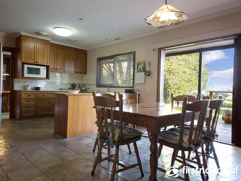 34 Malanie Close, Narre Warren North VIC 3804