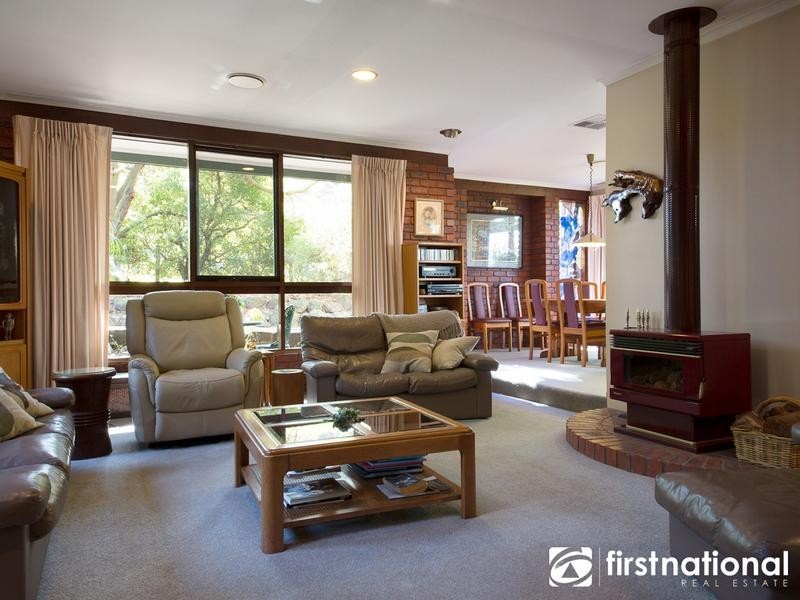 34 Malanie Close, Narre Warren North VIC 3804