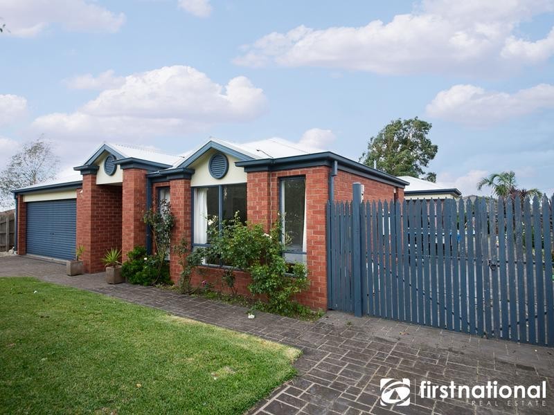 2 Georgina Place, Berwick VIC 3806