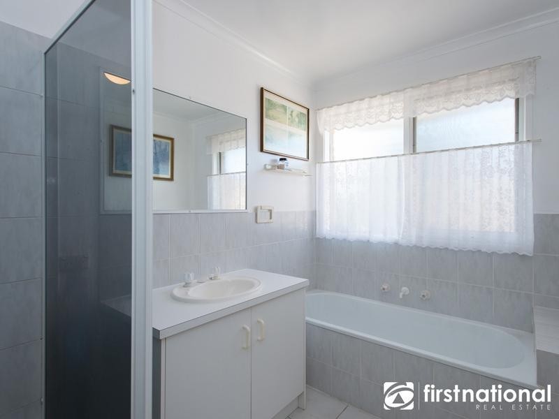 5/2-3 Camley Court, Berwick VIC 3806