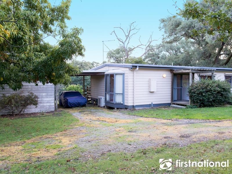 30 Beaconsfield-Emerald Road, Dewhurst VIC 3808