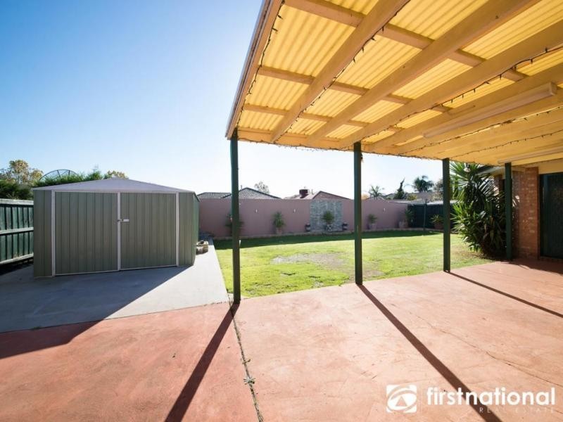 10 Rich Walk, Narre Warren South VIC 3805