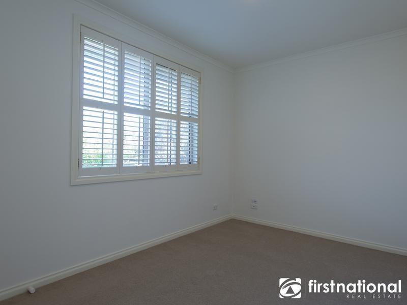 20/21-25 Parkhill Drive, Berwick VIC 3806