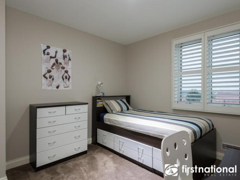 9 Emerson Court, Berwick VIC 3806