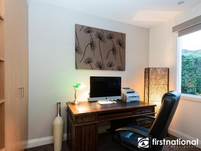 9 Emerson Court, Berwick VIC 3806