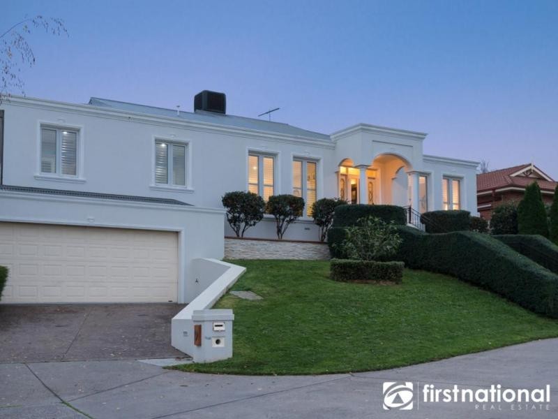 9 Emerson Court, Berwick VIC 3806