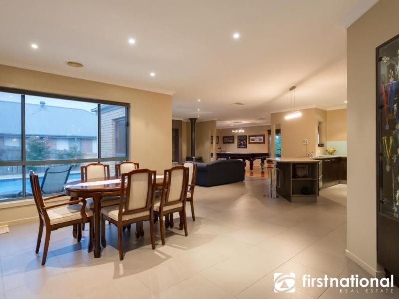 70-72 Marisa Crescent, Berwick VIC 3806