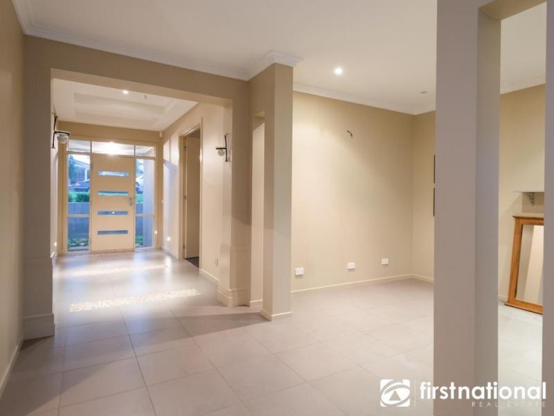 70-72 Marisa Crescent, Berwick VIC 3806