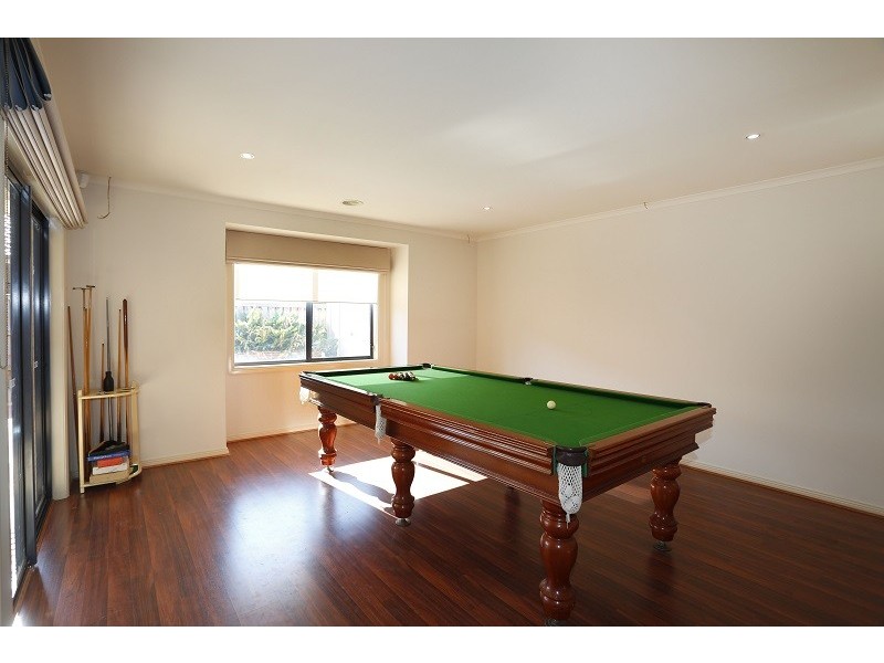 9 Tasman Way, Pakenham VIC 3810