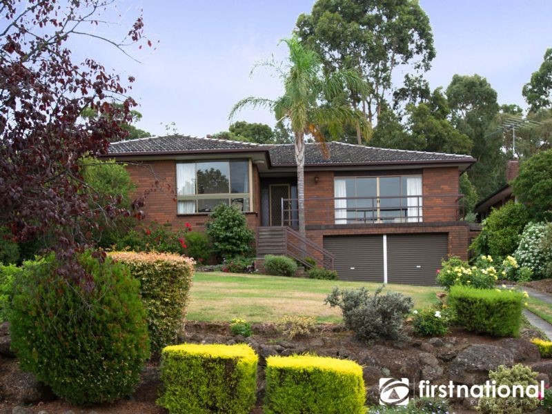 26 Outlook Drive, Berwick VIC 3806