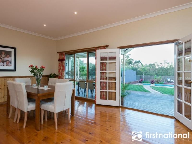 38-40 Cloverfield Close, Berwick VIC 3806