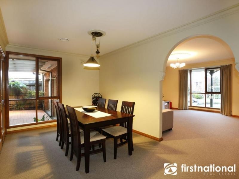 13 Howell Drive, Berwick VIC 3806