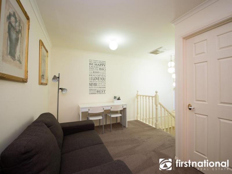 5 Shamrock Close, Narre Warren South VIC 3805