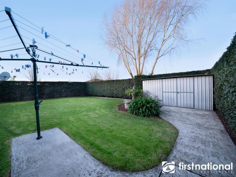 5 Shamrock Close, Narre Warren South VIC 3805