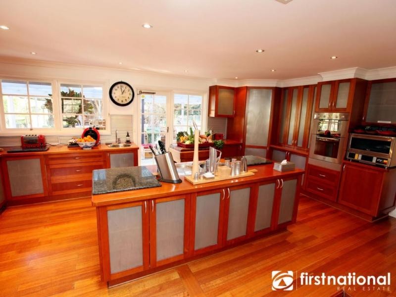 67 Buchanan Road, Berwick VIC 3806