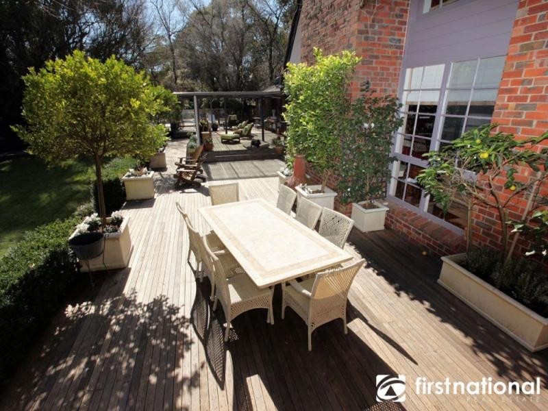 67 Buchanan Road, Berwick VIC 3806