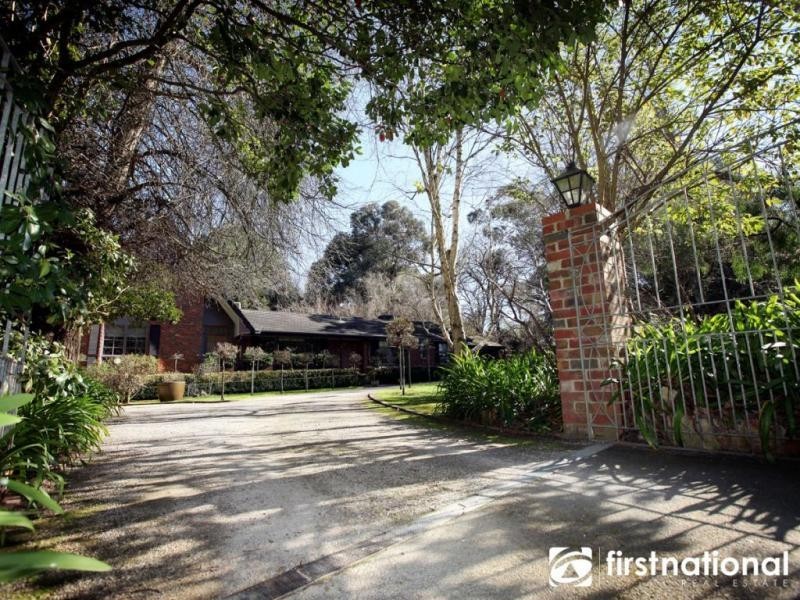 67 Buchanan Road, Berwick VIC 3806