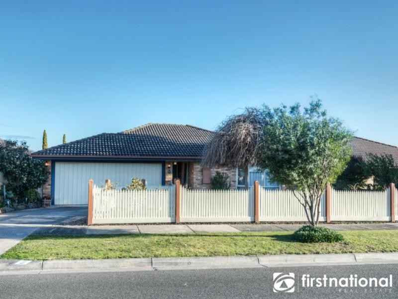 3 Florence Avenue, Berwick VIC 3806