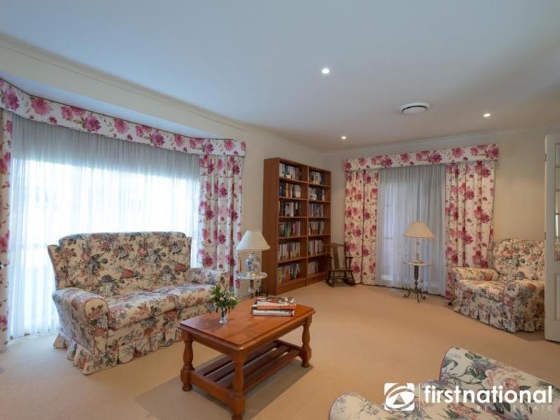 3 Florence Avenue, Berwick VIC 3806