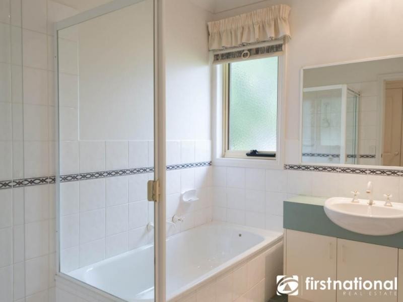 1/1 Scanlan Street, Berwick VIC 3806