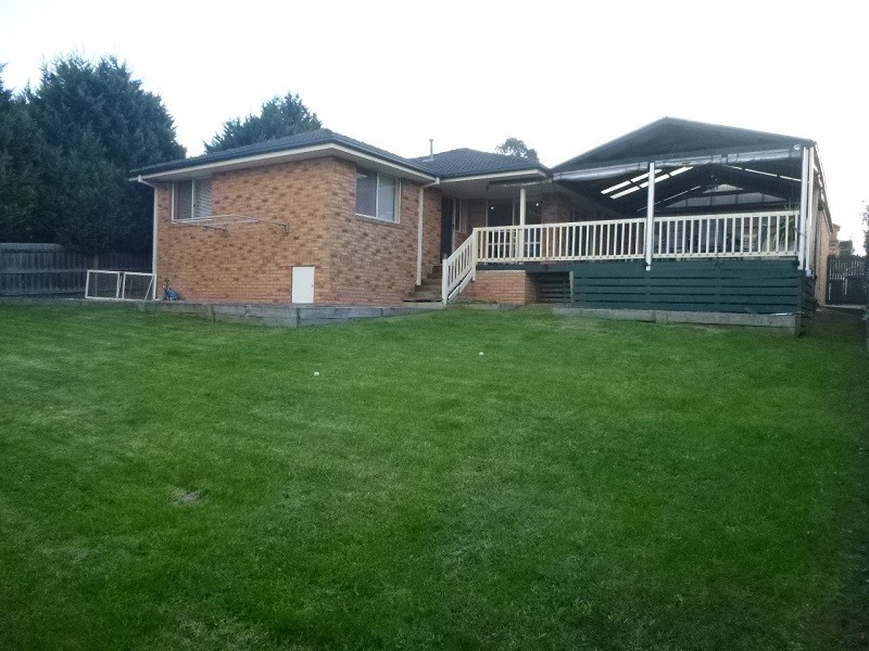25 Innes Court, Berwick VIC 3806