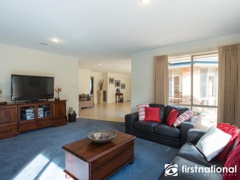 7 Glamis Rise, Beaconsfield VIC 3807