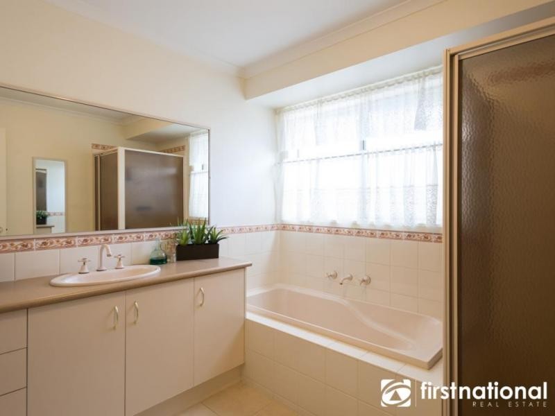 7 Glamis Rise, Beaconsfield VIC 3807