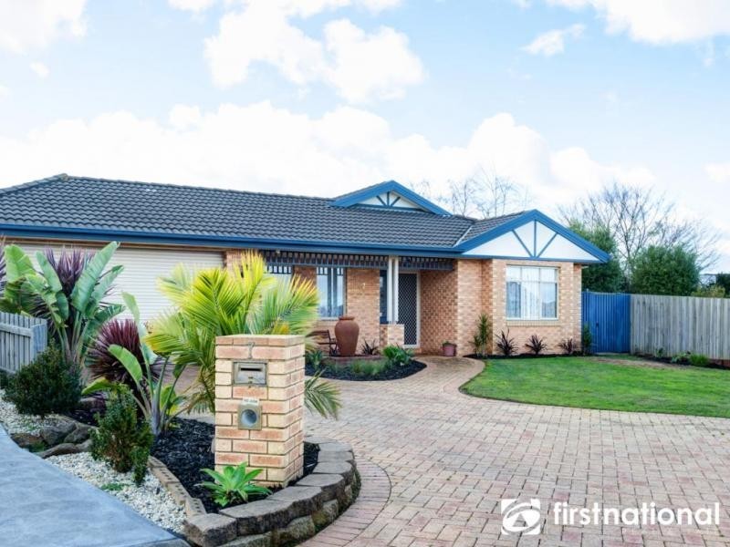 7 Glamis Rise, Beaconsfield VIC 3807