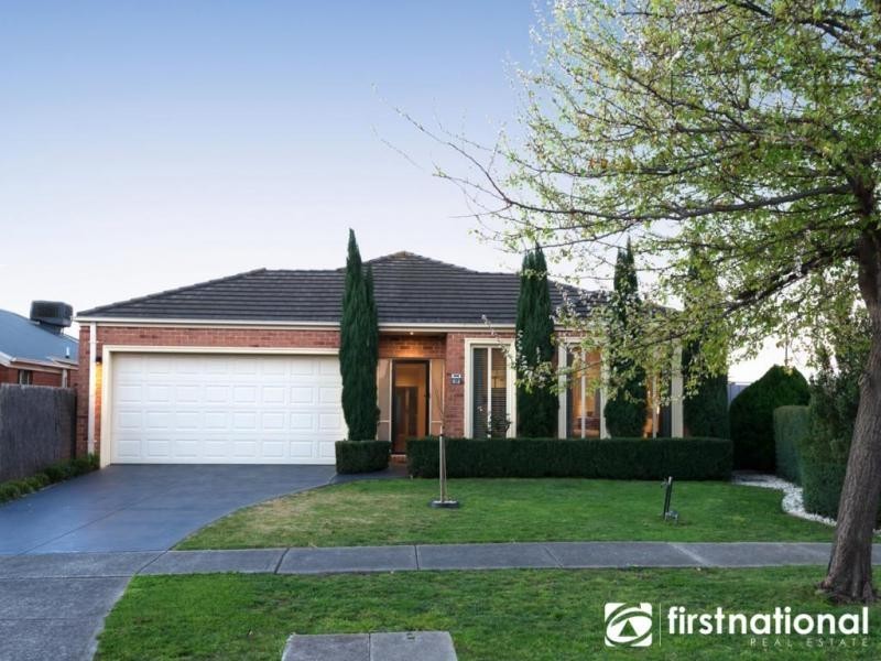 28 Clocktower Court, Berwick VIC 3806