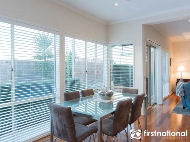 28 Clocktower Court, Berwick VIC 3806